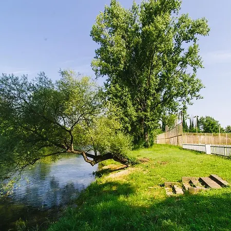 Relax Outdoor Center