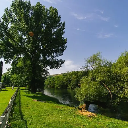 Relax Outdoor Center Kompleks wypoczynkowy *